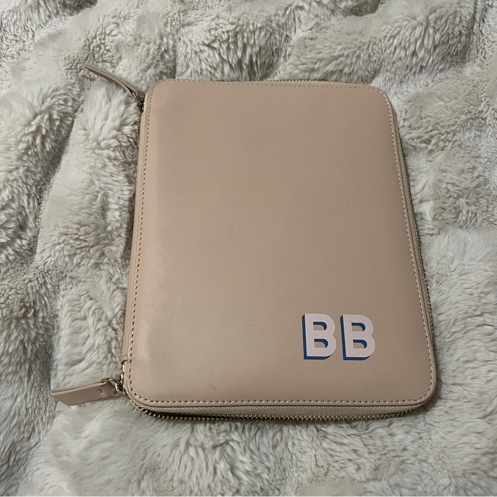 Mark and Graham Essential Tech Folio Nude Pink Leather w/ BB Monogram